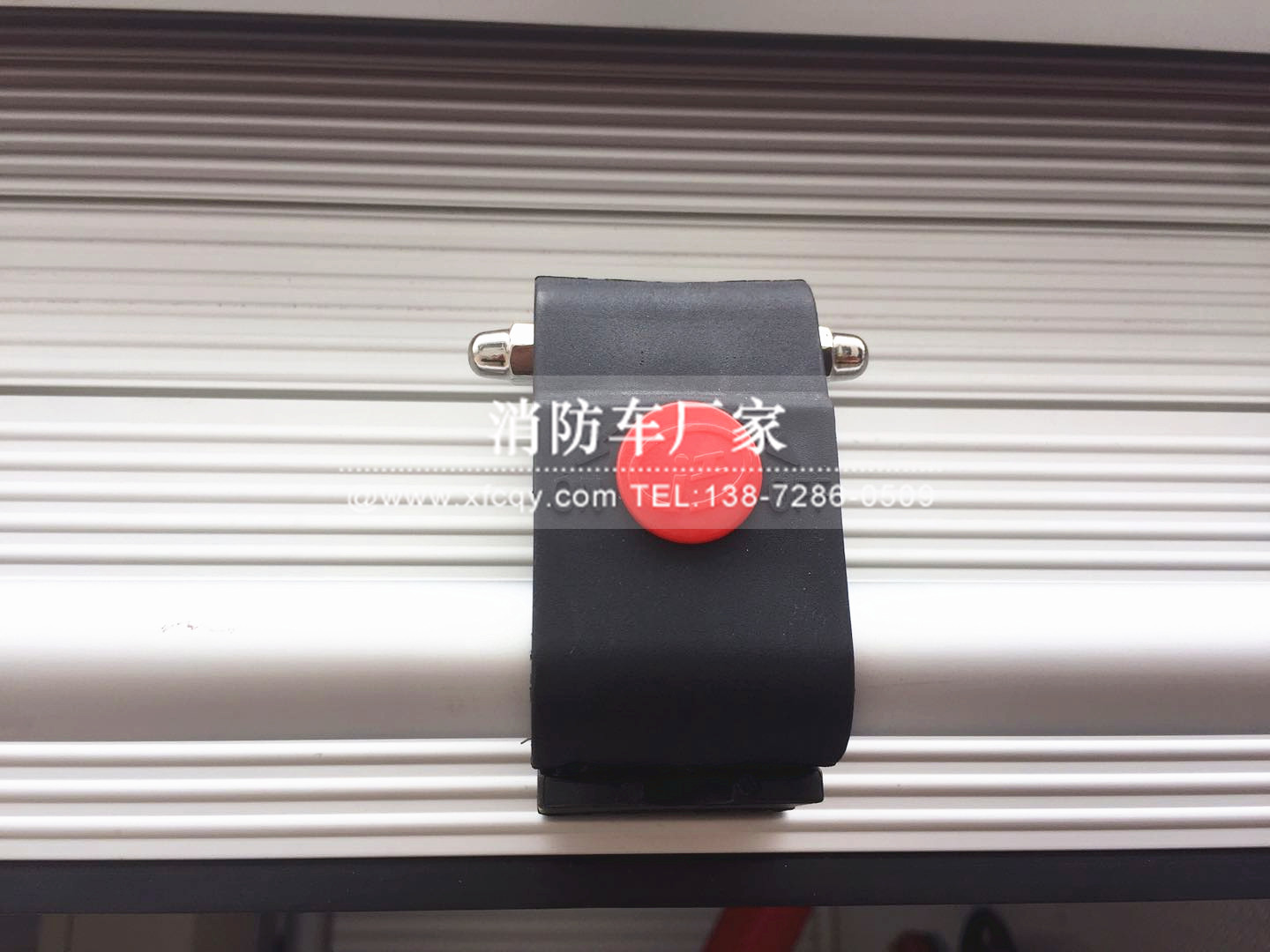 消防車卷簾門